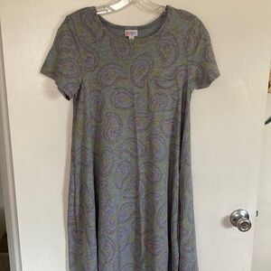 LuLaRoe Carly Short-sleeved Dress with Pocket (size XS)